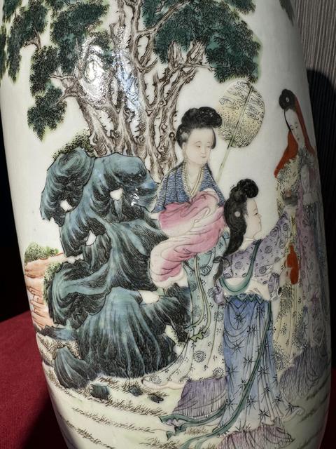 古玩陶瓷人物紋粉彩棒槌瓶真品鑒賞圖