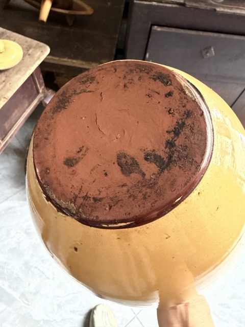 古玩陶瓷黃釉地三彩鳳紋冬瓜罐真品鑒賞圖