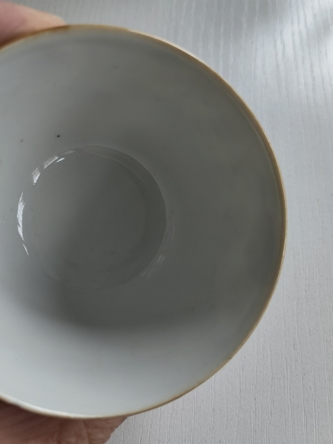 古玩陶瓷麒麟送子粉彩杯真品鑒賞圖