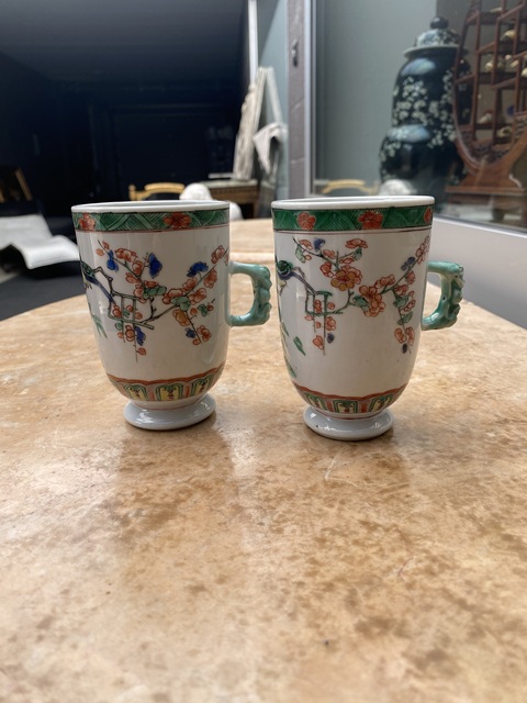 古玩陶瓷花鳥紋五彩執杯真品鑒賞圖