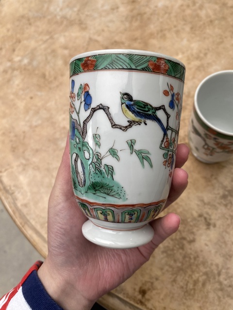 古玩陶瓷花鳥紋五彩執杯真品鑒賞圖