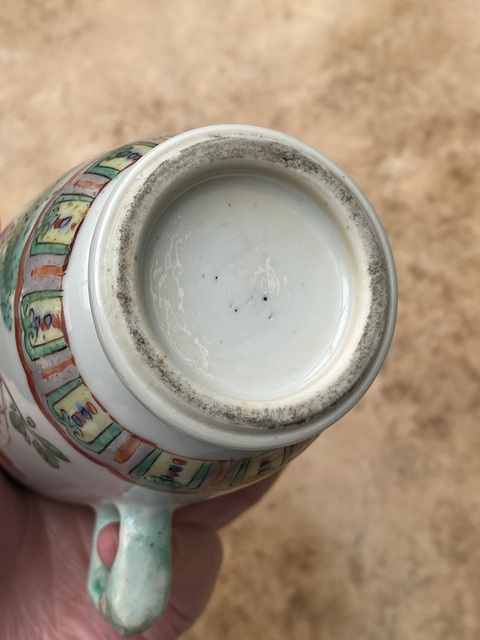 古玩陶瓷花鳥紋五彩執杯真品鑒賞圖