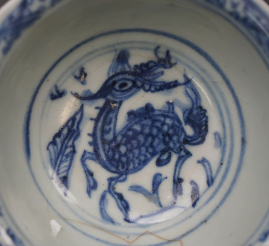古玩陶瓷麒麟望月青花小碗拍賣,當前價格12500元
