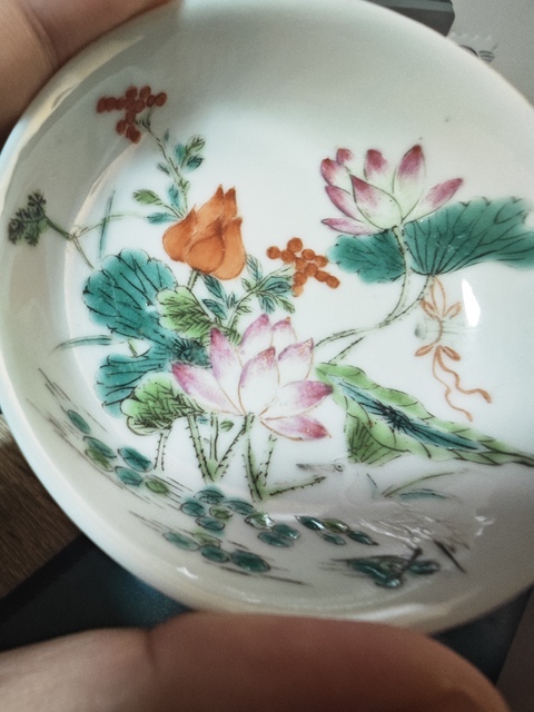 古玩陶瓷民國 粉彩花卉紋小碟真品鑒賞圖