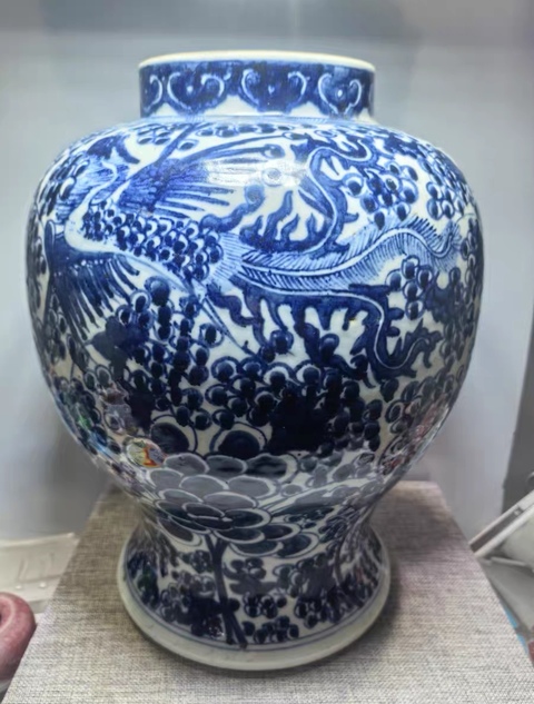 古玩陶瓷青花鳳穿牡丹圖將軍罐真品鑒賞圖