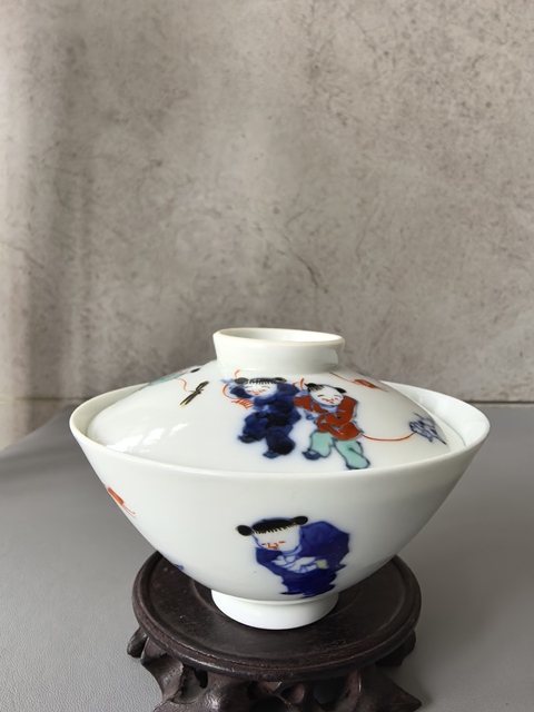 古玩陶瓷日本明治青花彩繪嬰戲圖蓋碗真品鑒賞圖