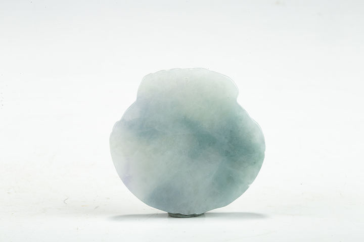 古玩玉器當代·翡翠年年有余瑞獸紋牌飾真品鑒賞圖