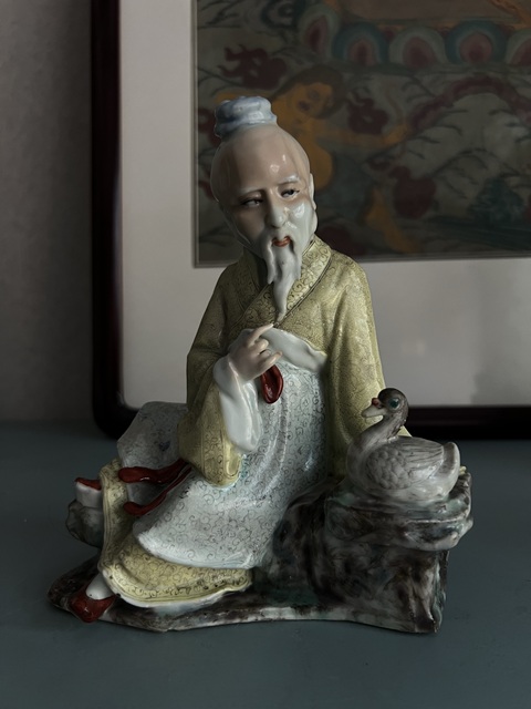 古玩陶瓷粉彩花卉人物瓷像真品鑒賞圖