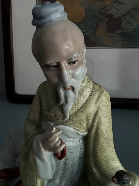 古玩陶瓷粉彩花卉人物瓷像真品鑒賞圖