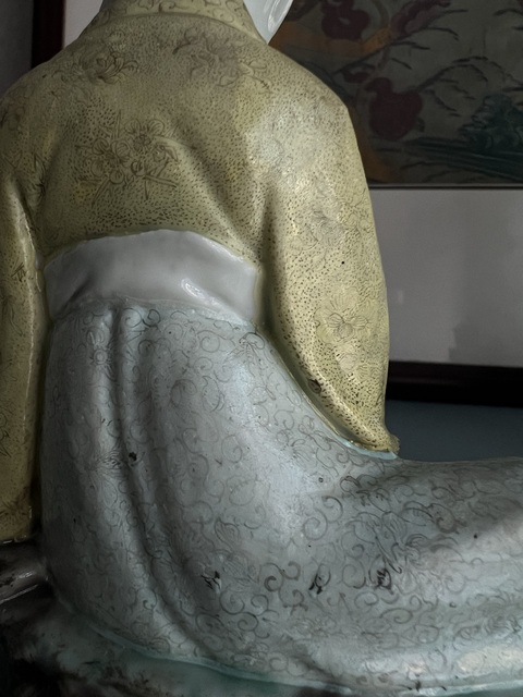 古玩陶瓷粉彩花卉人物瓷像真品鑒賞圖