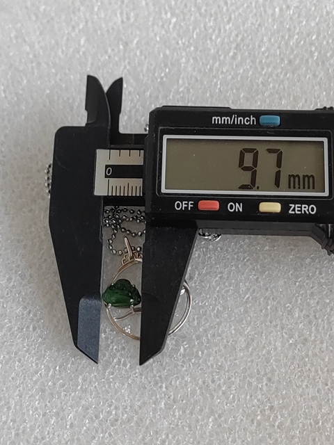 古玩玉器天然翡翠“佛公”鑲嵌掛件拍賣,當前價格398元