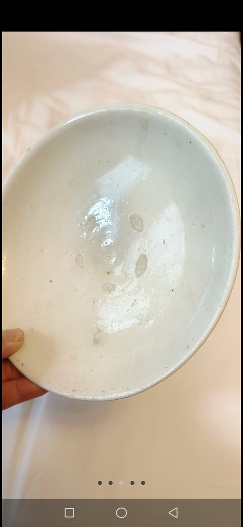 古玩陶瓷白釉唇口碗真品鑒賞圖