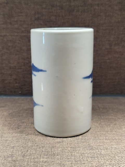 古玩陶瓷青花山水紋筆筒真品鑒賞圖