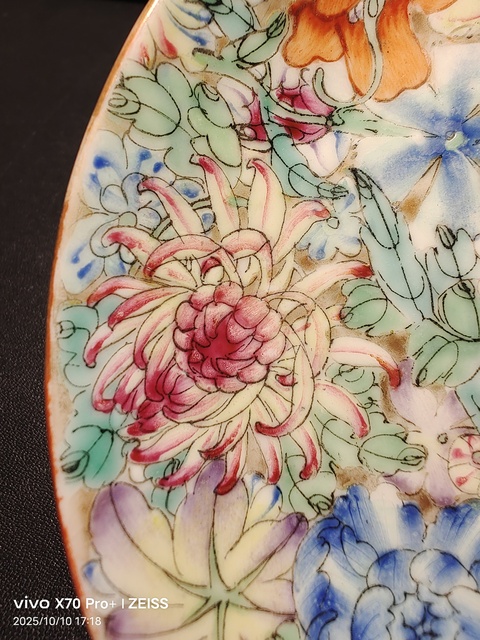 古玩陶瓷粉彩百花不落地盤(pán)真品鑒賞圖