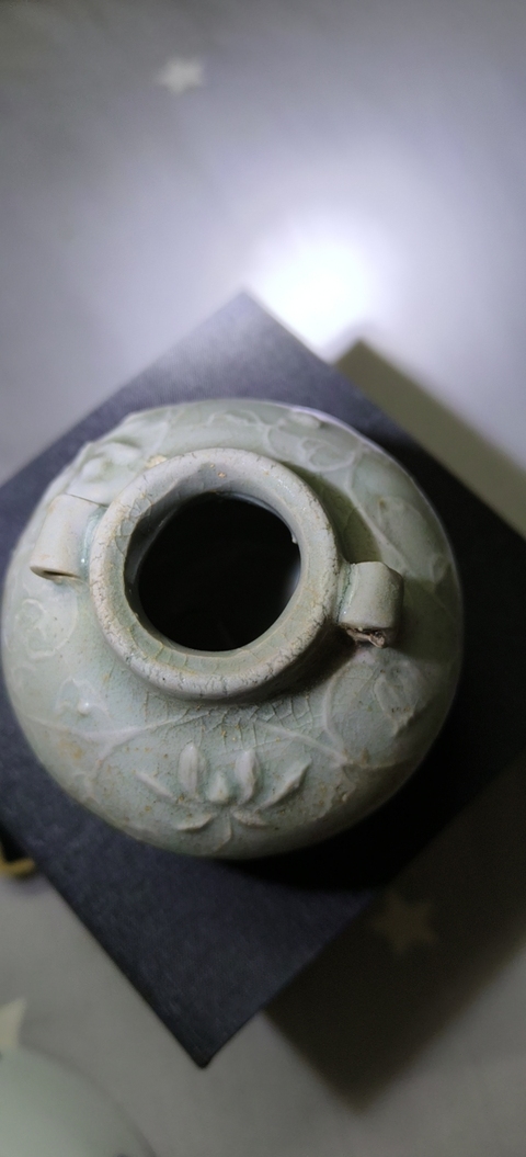 古玩陶瓷元代影青印花雙系花卉紋水盂真品鑒賞圖