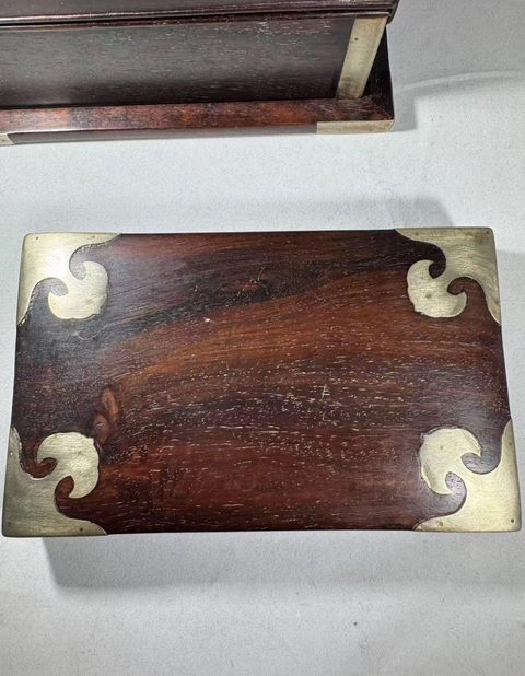 古玩雜項紫檀提盒真品鑒賞圖