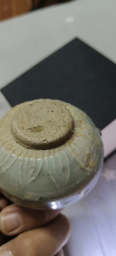 古玩陶瓷元代影青印花雙系花卉紋水盂真品鑒賞圖