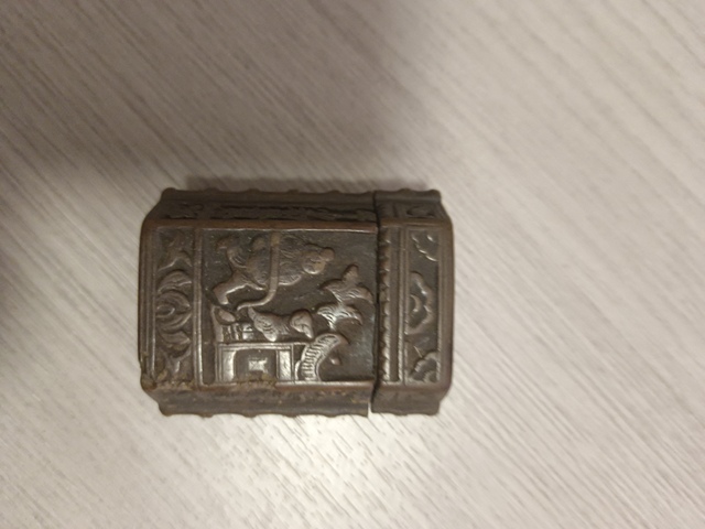 古玩雜項(xiàng)煙盒真品鑒賞圖