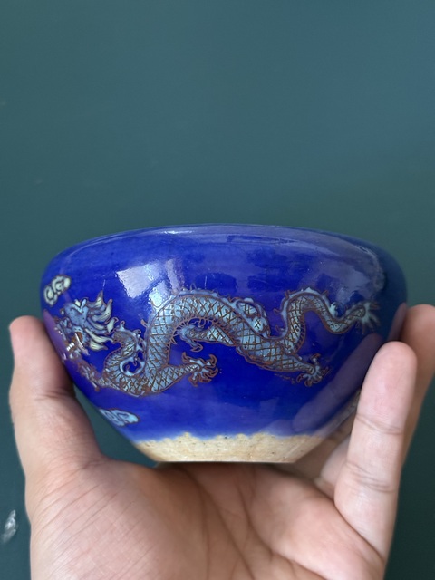 古玩陶瓷霽藍(lán)釉粉彩二龍戲珠香爐真品鑒賞圖