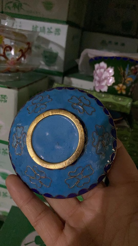 古玩陶瓷花卉紋三才蓋碗真品鑒賞圖