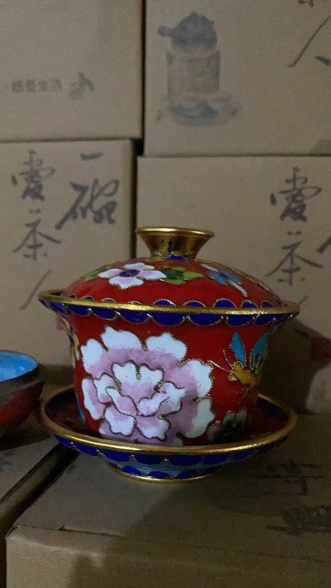 古玩陶瓷花卉紋三才蓋碗真品鑒賞圖