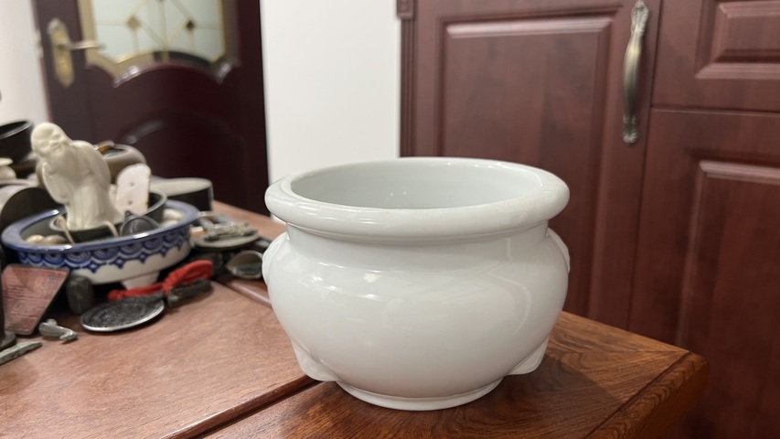 古玩陶瓷白釉香爐真品鑒賞圖