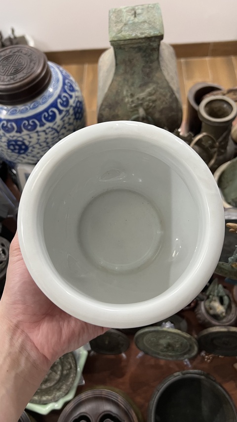 古玩陶瓷白釉香爐真品鑒賞圖
