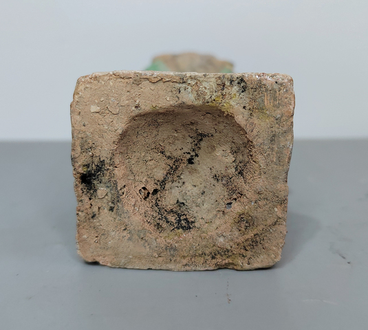 古玩陶瓷明三彩人物俑真品鑒賞圖