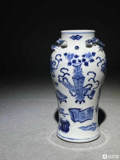 古玩陶瓷青花博古紋盤螭龍雞腿瓶真品鑒賞圖
