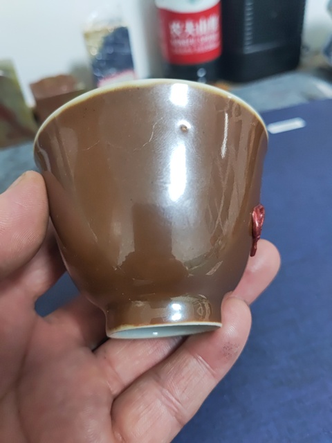 古玩陶瓷外紫金釉內(nèi)青花魚藻紋杯真品鑒賞圖