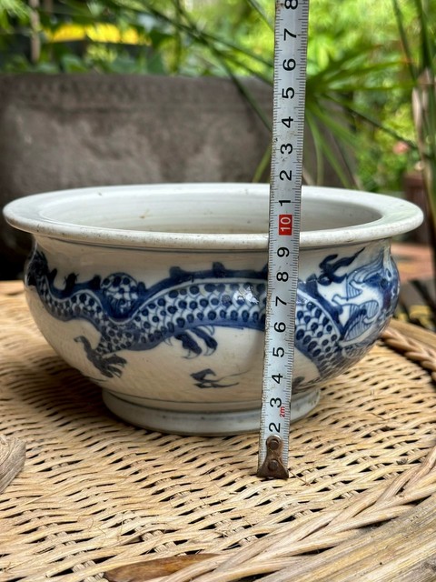 古玩陶瓷 龍紋青花香爐真品鑒賞圖