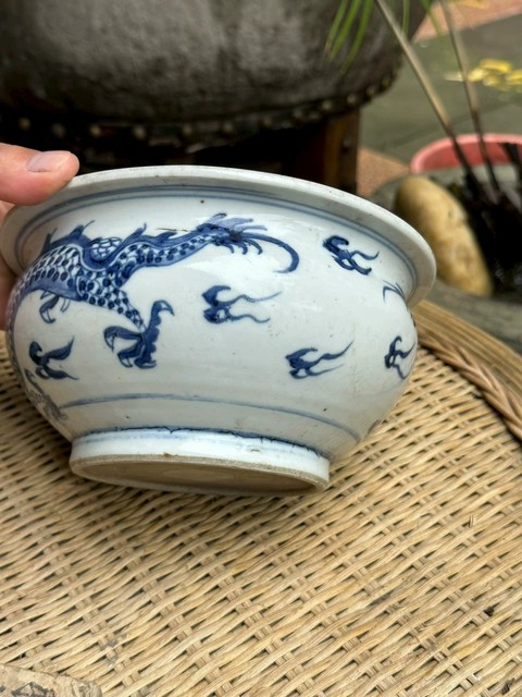 古玩陶瓷 龍紋青花香爐真品鑒賞圖