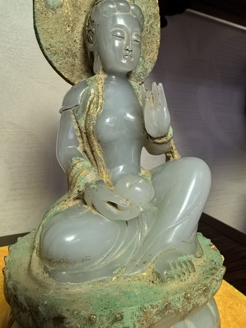 古玩玉器和田玉雕“觀音”擺件真品鑒賞圖