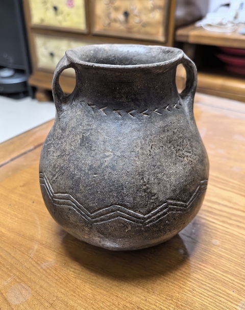 古玩陶瓷陶雙耳罐真品鑒賞圖