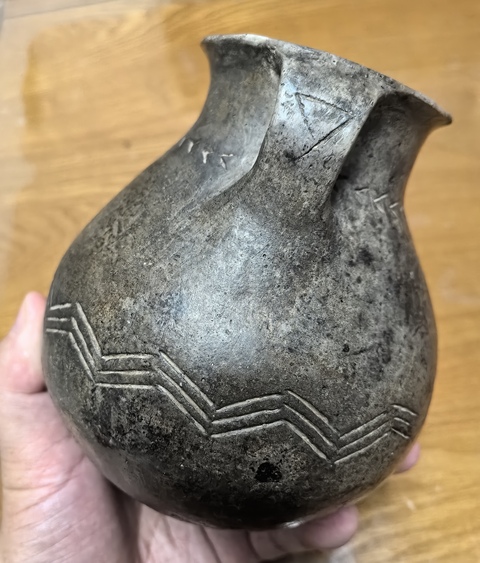 古玩陶瓷陶雙耳罐真品鑒賞圖