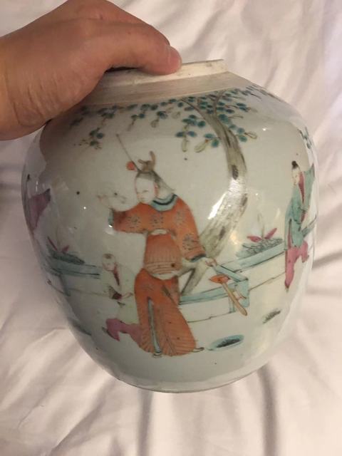 古玩陶瓷嬰戲紋粉彩罐真品鑒賞圖