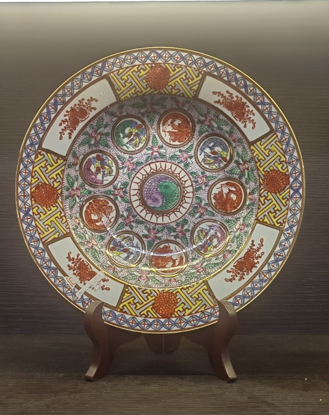 古玩陶瓷廣彩盤真品鑒賞圖