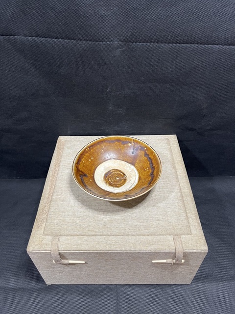 古玩陶瓷宋褐釉茶碗拍賣，當(dāng)前價格2200元