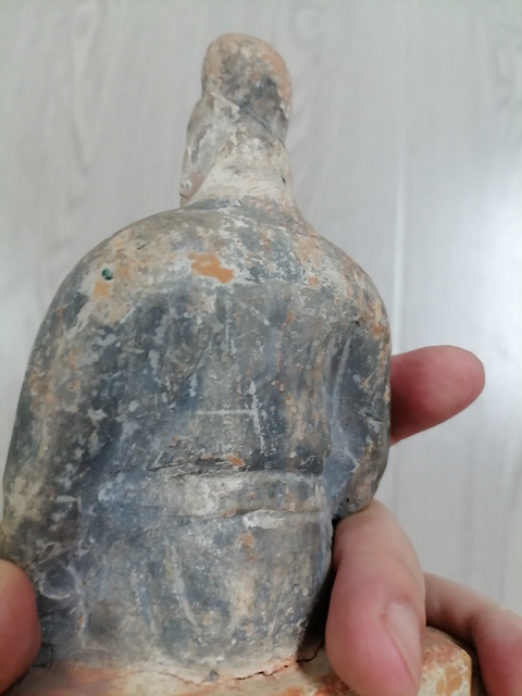 古玩陶瓷彩繪人物造像真品鑒賞圖