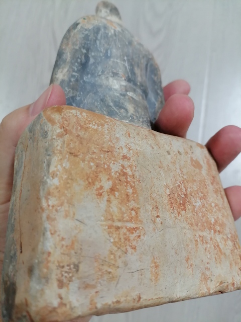 古玩陶瓷彩繪人物造像真品鑒賞圖