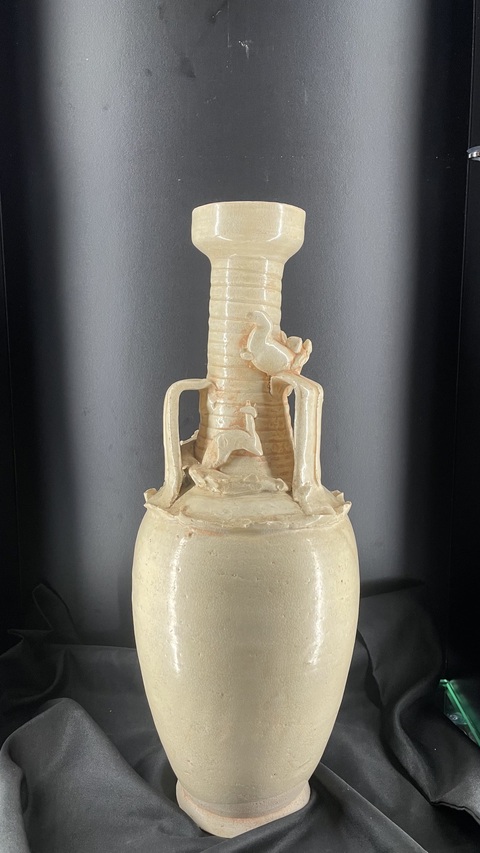 古玩陶瓷青瓷盤口瓶真品鑒賞圖