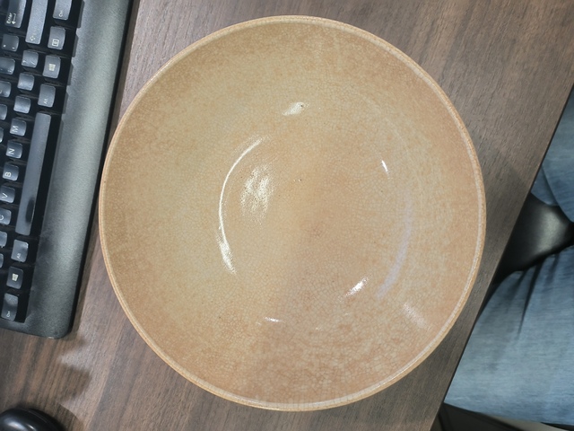 古玩陶瓷哥釉大碗真品鑒賞圖