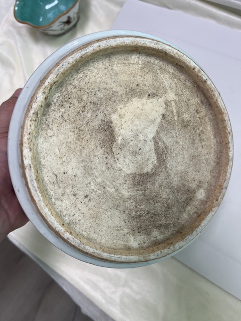 古玩陶瓷青花龍紋香爐真品鑒賞圖