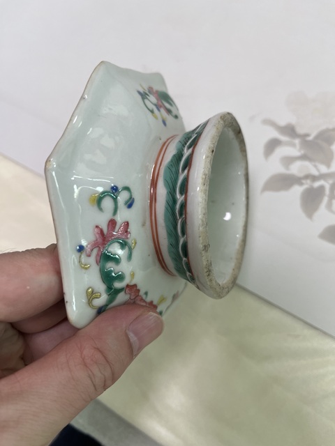 古玩陶瓷粉彩人物故事紋貢盤真品鑒賞圖