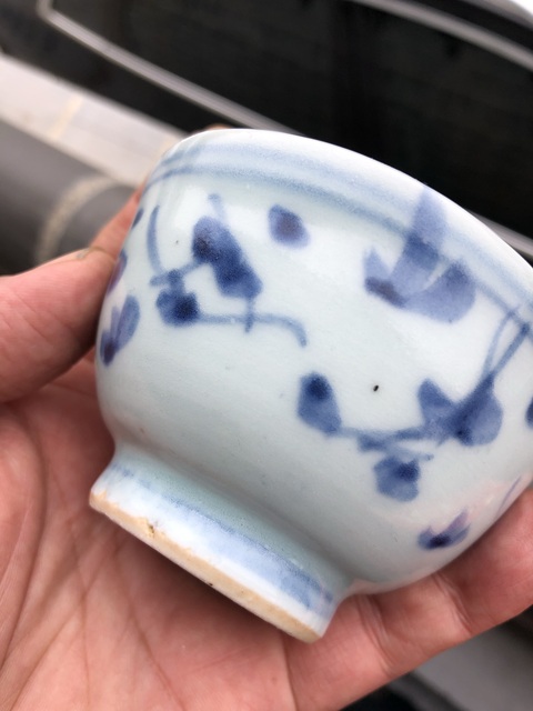 古玩陶瓷魚藻紋青花杯真品鑒賞圖