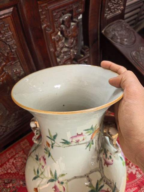 古玩陶瓷粉彩瓶真品鑒賞圖