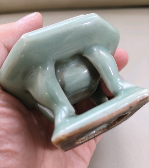 古玩陶瓷仿龍泉青釉香薰真品鑒賞圖