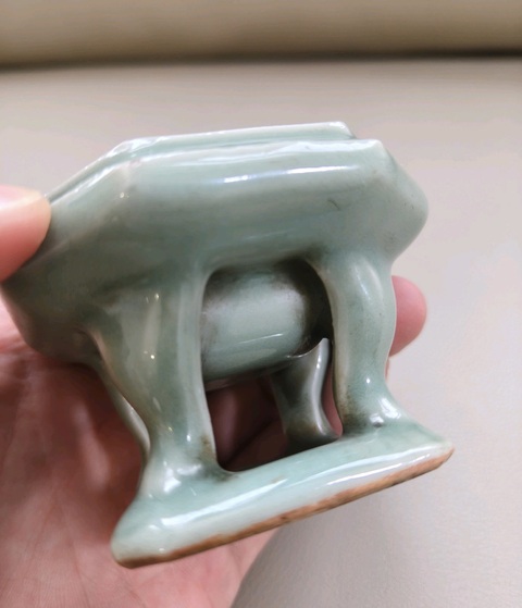 古玩陶瓷仿龍泉青釉香薰真品鑒賞圖