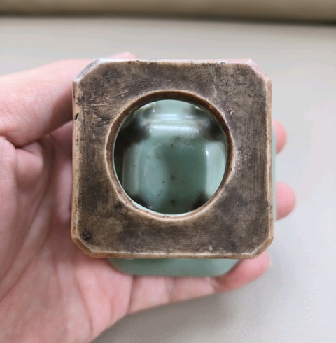 古玩陶瓷仿龍泉青釉香薰真品鑒賞圖