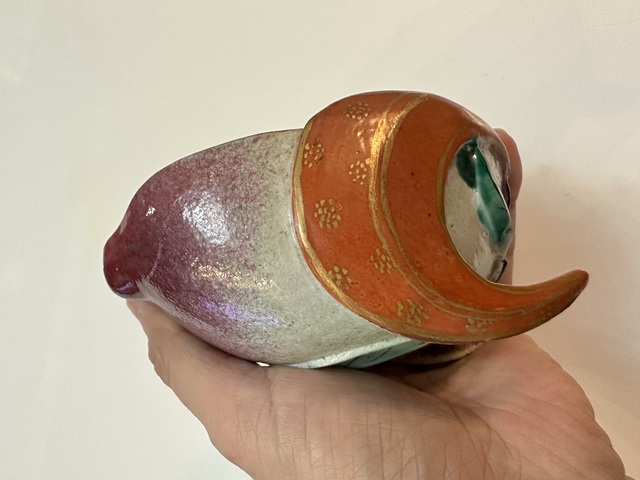 古玩陶瓷福壽型珊瑚紅釉描金粉彩水盂真品鑒賞圖